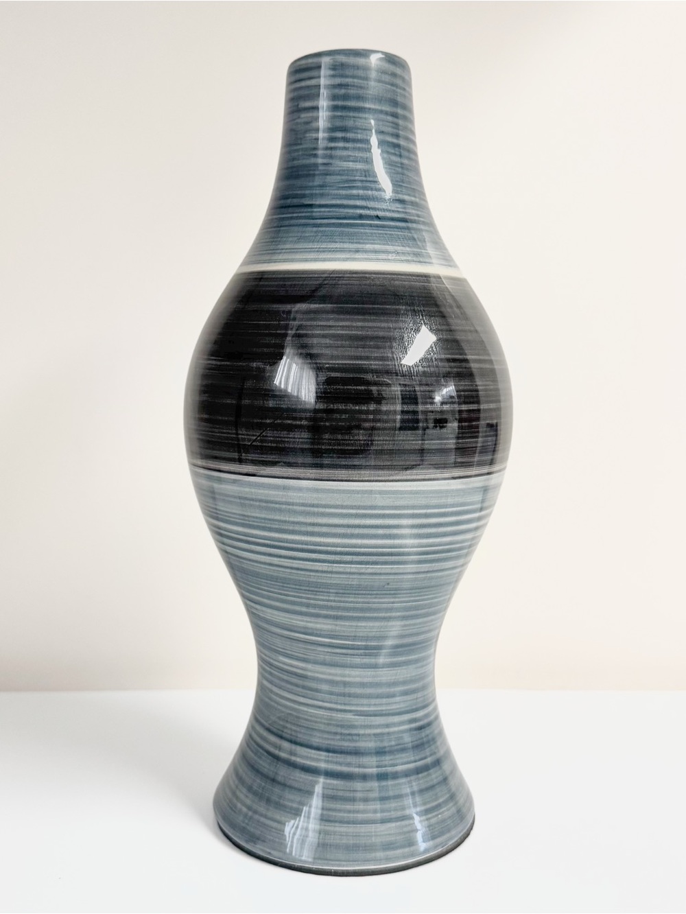 Ashley Furniture Niobe Vase Gray Blue